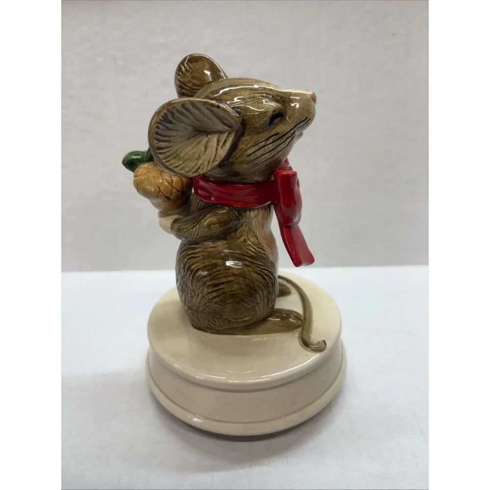 Vintage Otagiri Music Box Mouse MAKE SOMEONE HAPPY Gibson Greetings Foil Sticker